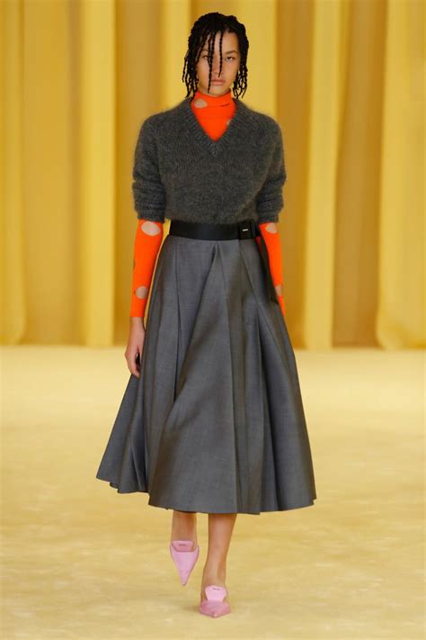 prada modenschau 2021|prada women's dresses 2021.